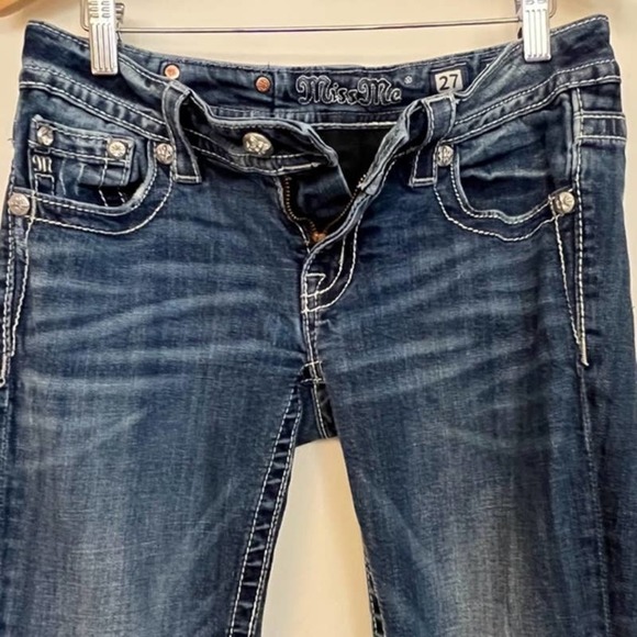 MISS ME MEDIUM WASH SLIM BOOT CUT JEANS  BUTTON TAB POCKETS SIZE 27 - Picture 3 of 10